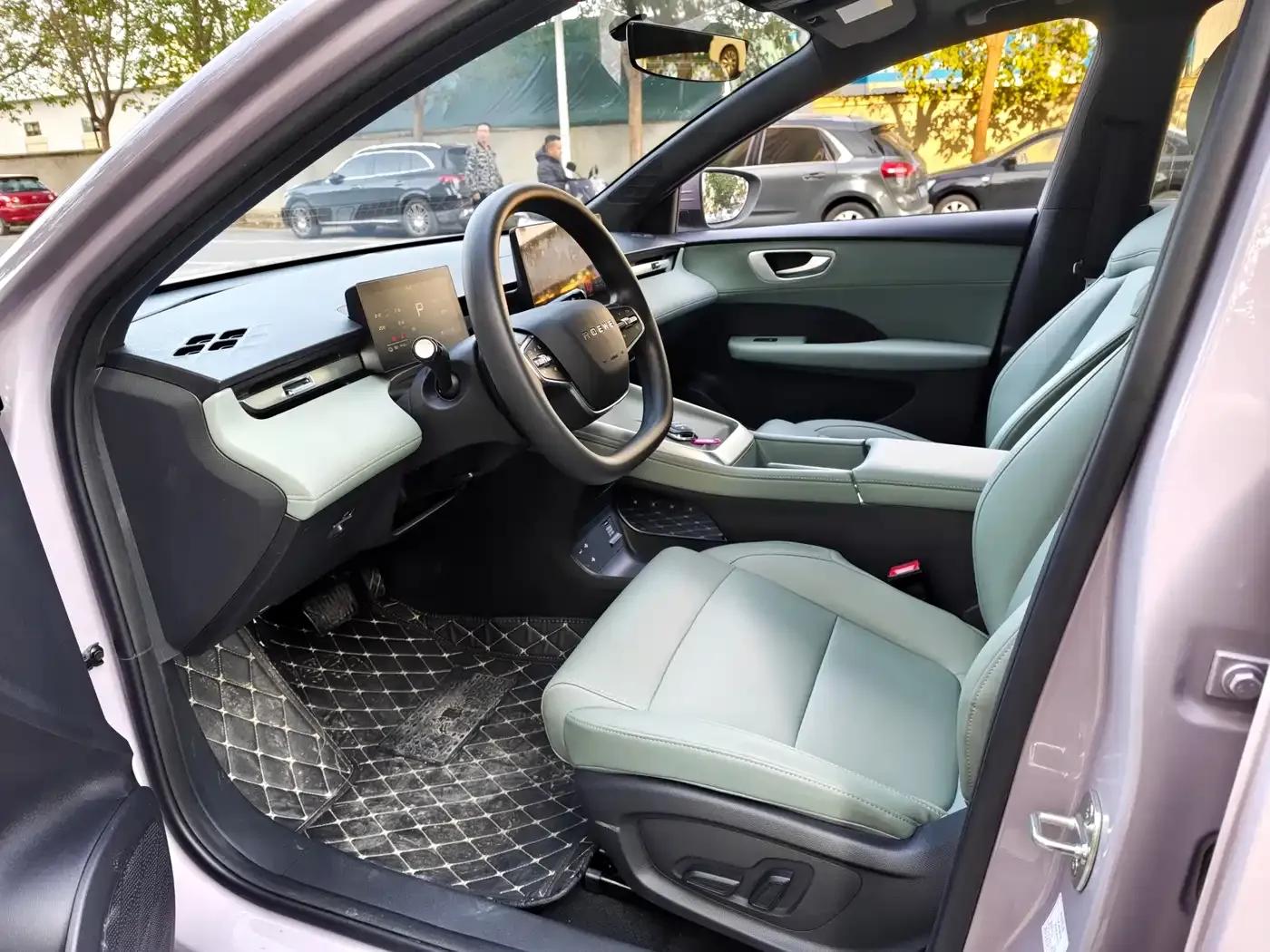 Roewe D6 2025 450km Premium Edition — миниатюра 6