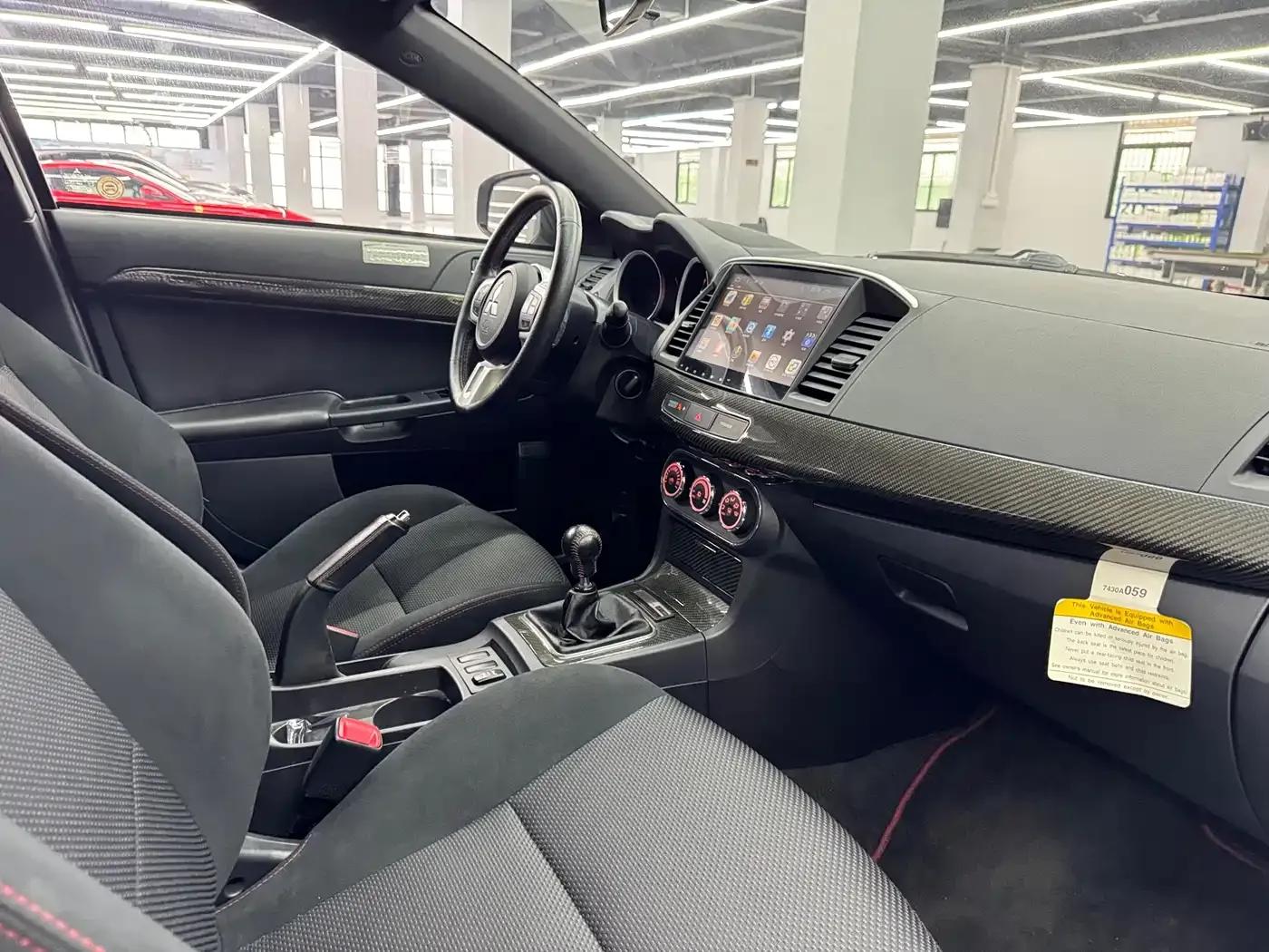 2015 Lancer Evolution Final Edition — миниатюра 17