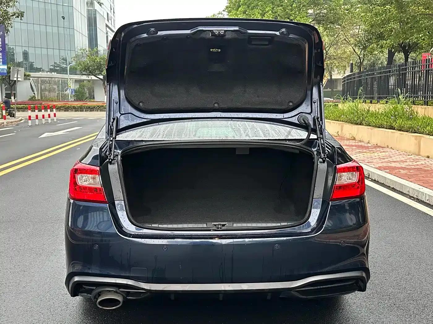 Legacy 2020 Facelift 2.5i AWD Glory Edition EyeSight — миниатюра 6