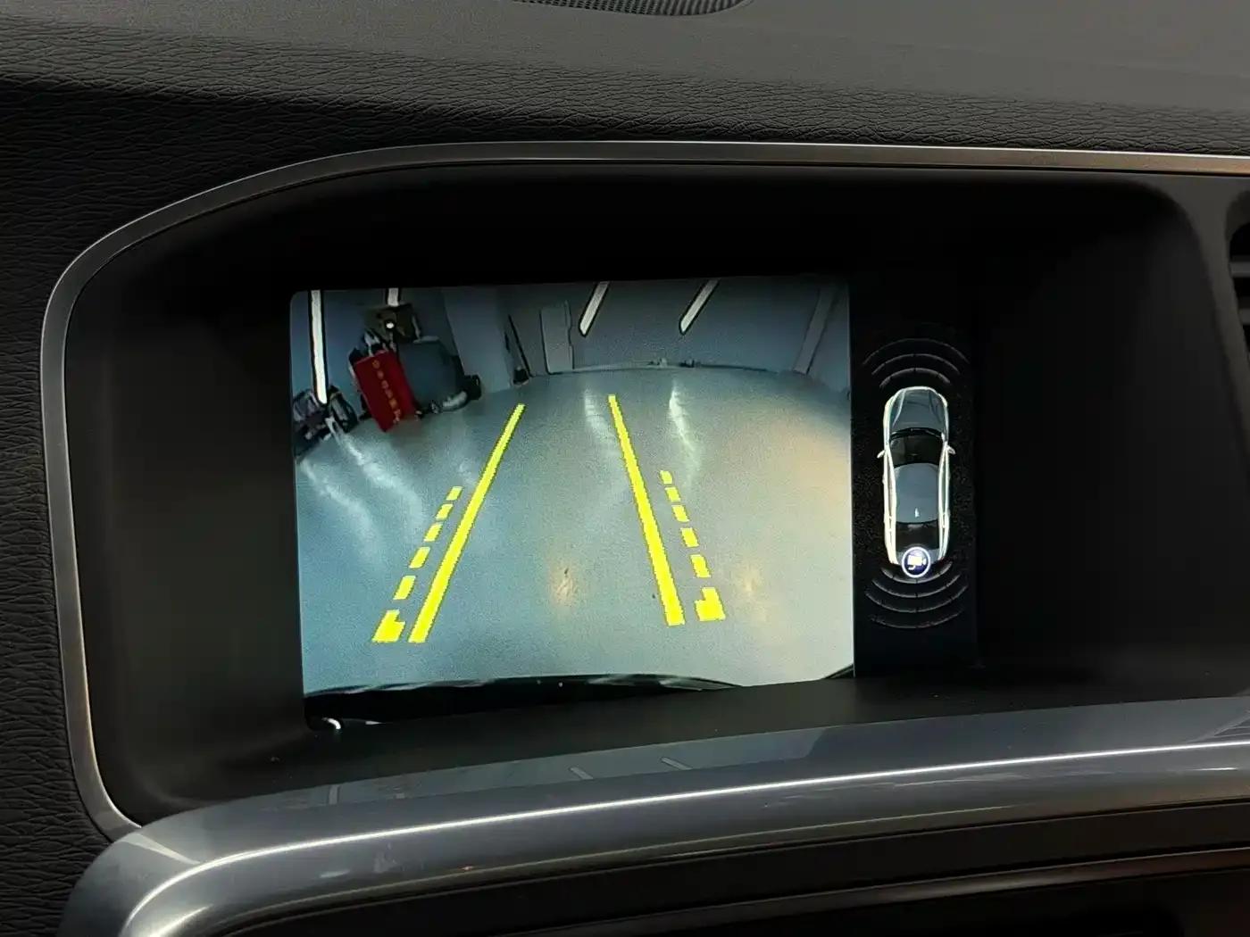 2015 Volvo S60 Plug-in Hybrid, S60L E-Drive Hybrid T6 Smart Edition — миниатюра 11