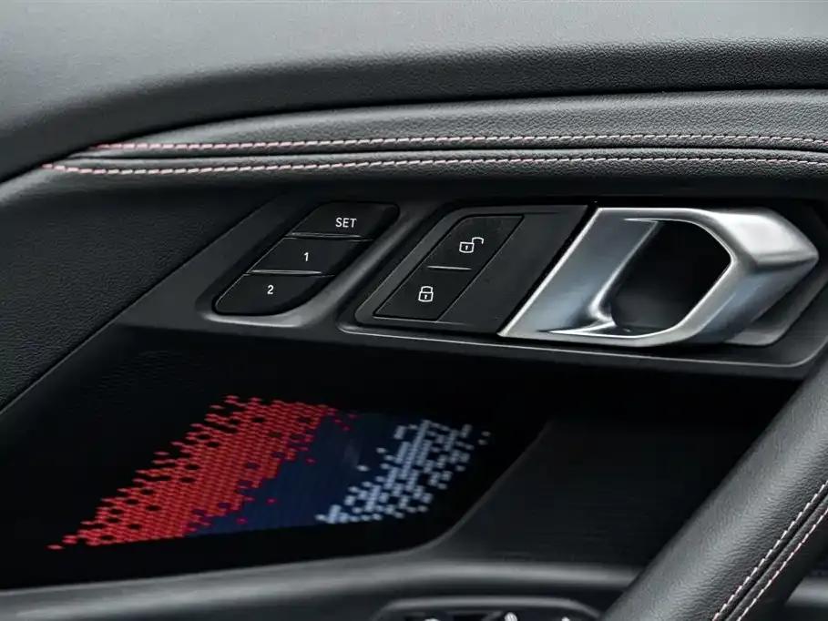 2024 BMW M240i — миниатюра 17