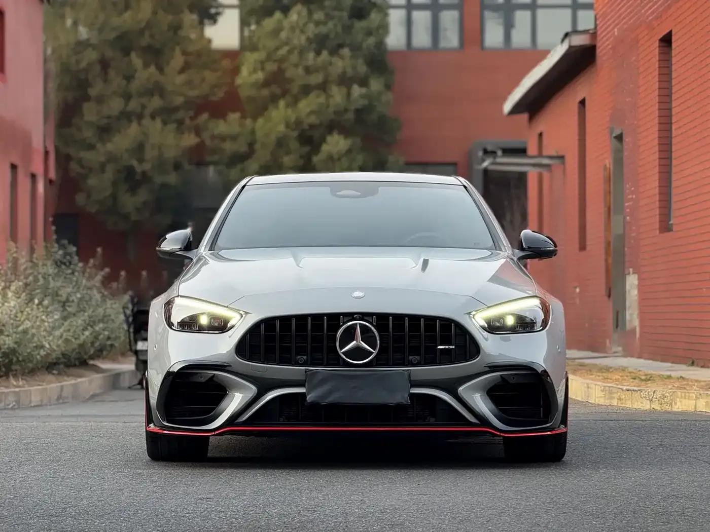 Mercedes-Benz C-Class AMG PHEV 2024 AMG C 63 SE PERFORMANCE F1 Special Edition — миниатюра 2