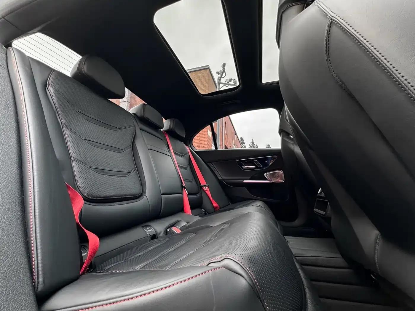 Mercedes-Benz C-Class AMG PHEV 2024 AMG C 63 SE PERFORMANCE F1 Special Edition — миниатюра 12