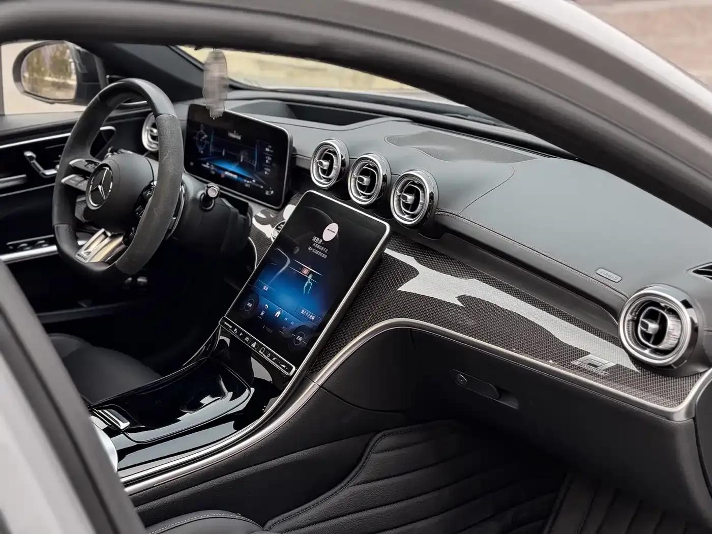 Mercedes-Benz C-Class AMG PHEV 2024 AMG C 63 SE PERFORMANCE F1 Special Edition — миниатюра 6