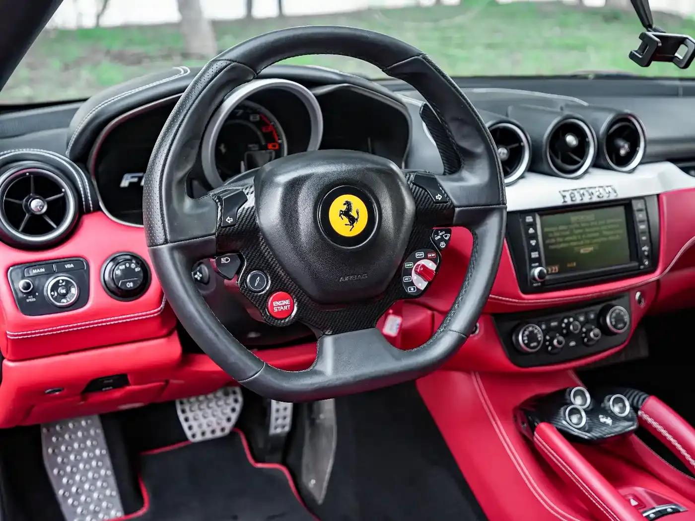 Ferrari FF 2012 6.3L V12 — миниатюра 10