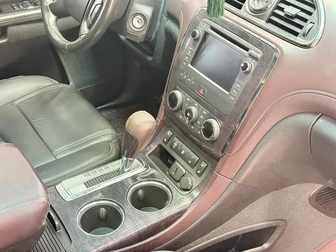 Enclave 2014 3.6L 2WD Elite Comfort — миниатюра 12