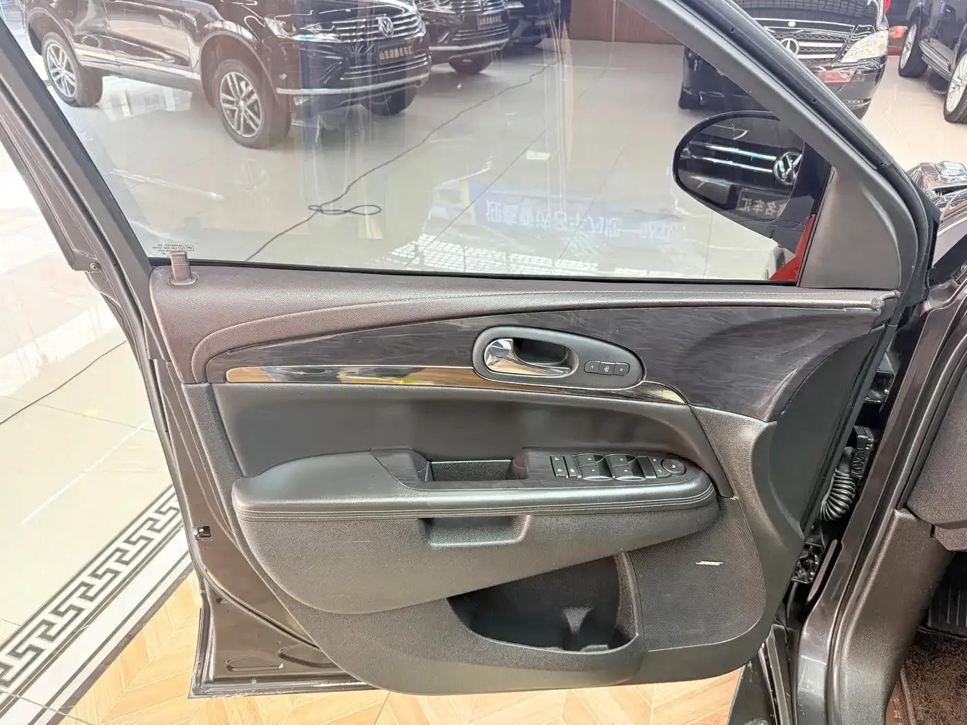 Enclave 2014 3.6L 2WD Elite Comfort — миниатюра 8