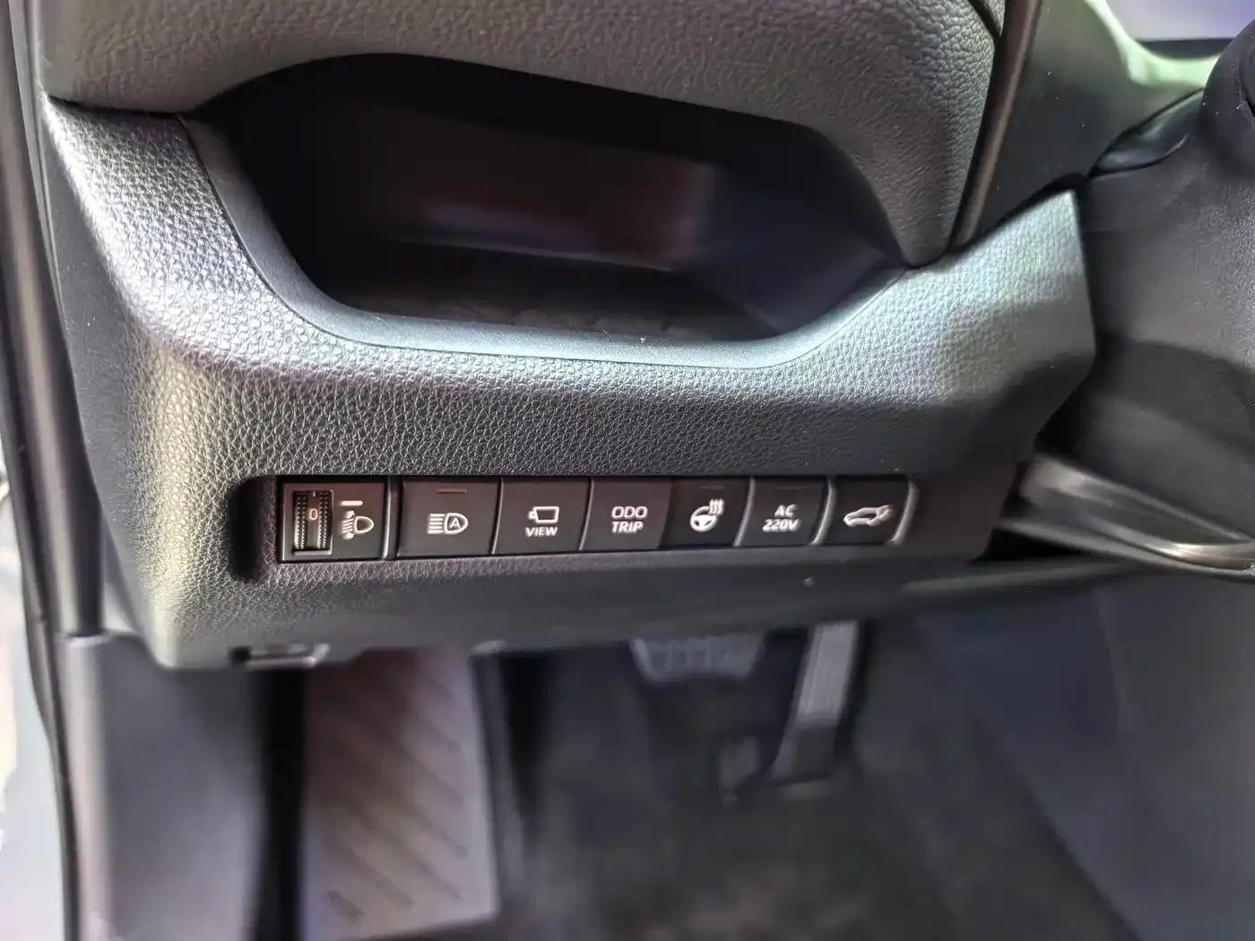 RAV4 Hybrid E+ 2021 2.5L AWD Flagship Pro — миниатюра 17