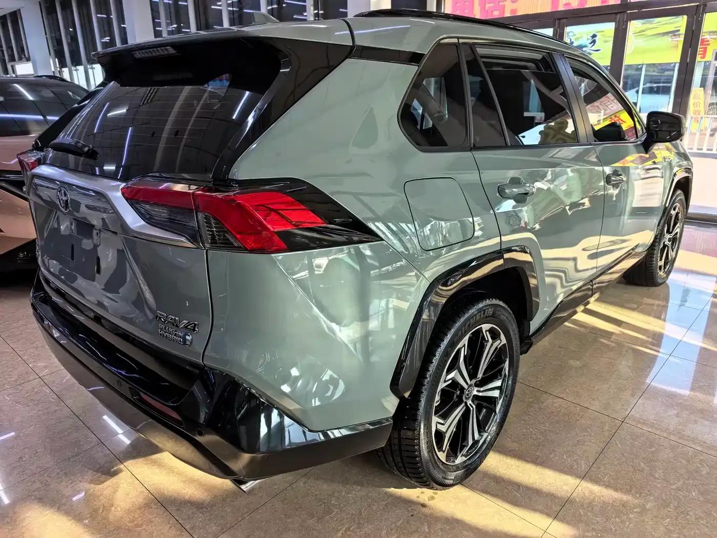 RAV4 Hybrid E+ 2021 2.5L AWD Flagship Pro — миниатюра 4