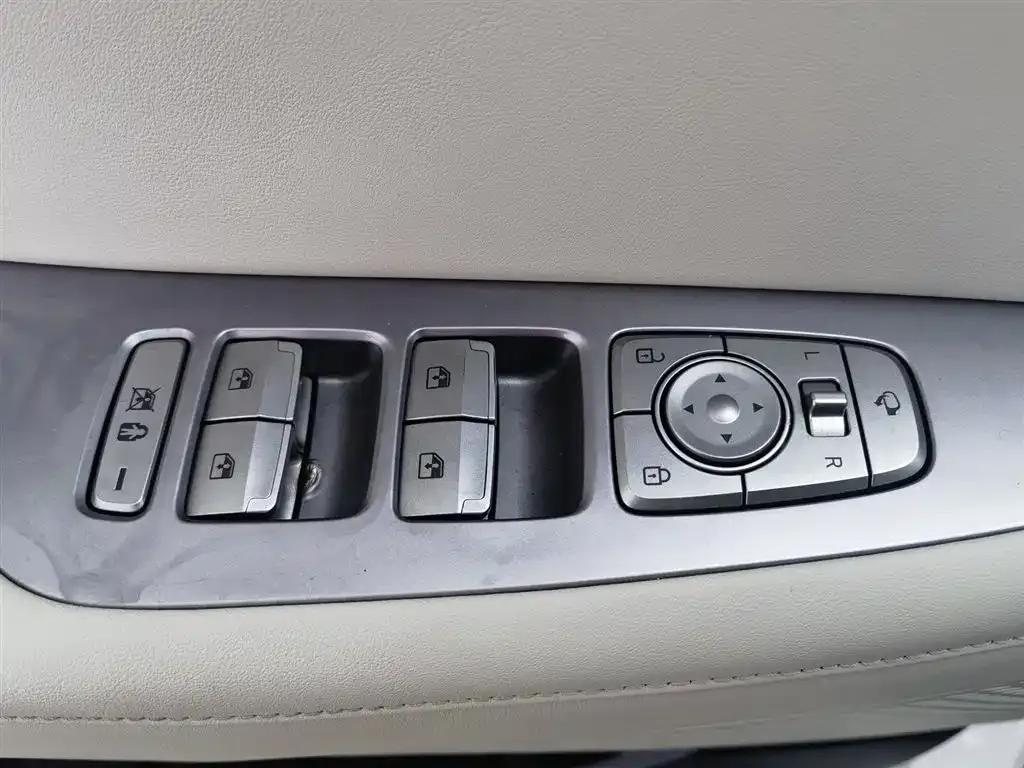Palisade 2021 3.5L Automatic AWD GLS — миниатюра 9