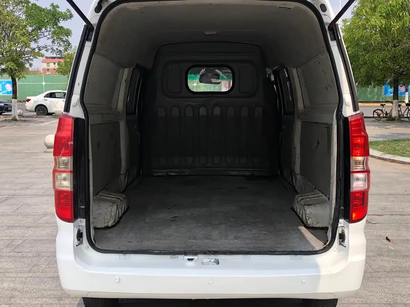Remote E5 2022 E5L Pure Electric Van - Guoxuan 39.9kWh — миниатюра 13