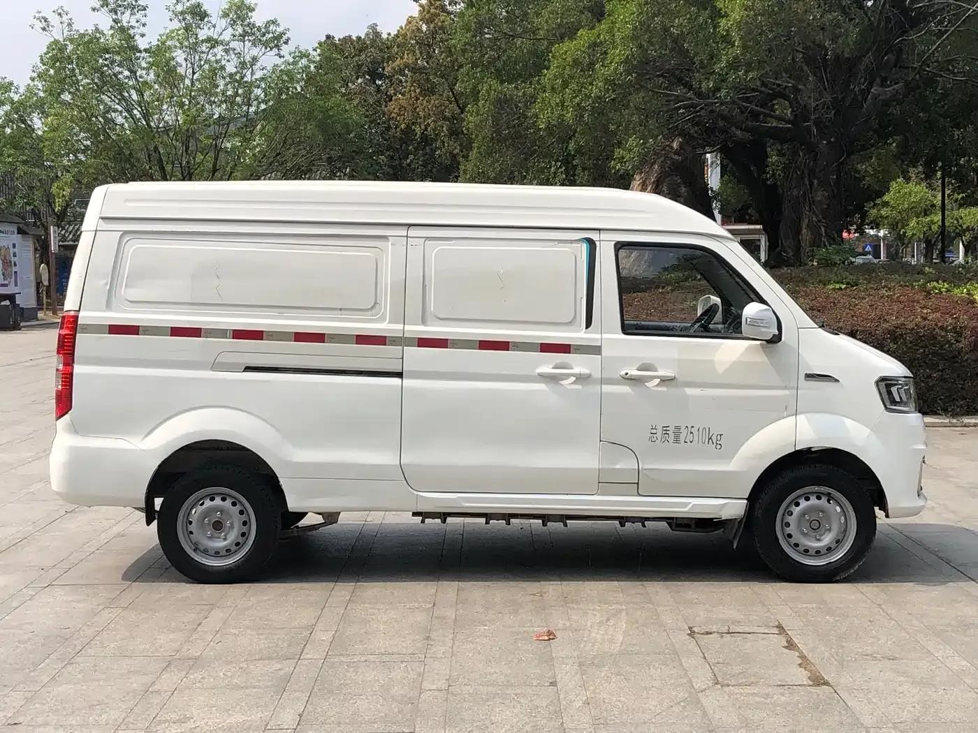 Remote E5 2022 E5L Pure Electric Van - Guoxuan 39.9kWh — миниатюра 14