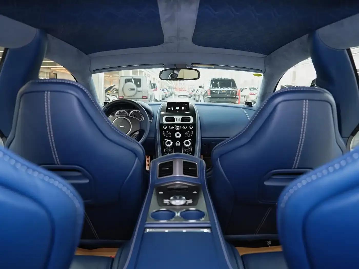 2017 Rapide 6.0L S — миниатюра 17