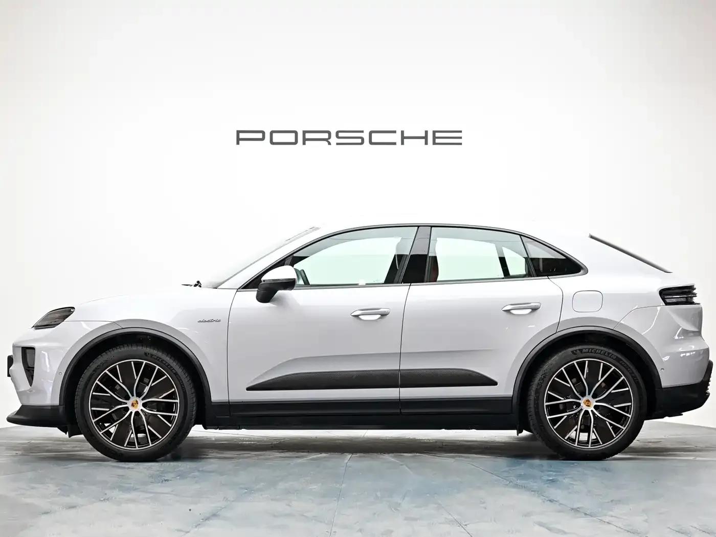 Macan 4 New Energy — миниатюра 4