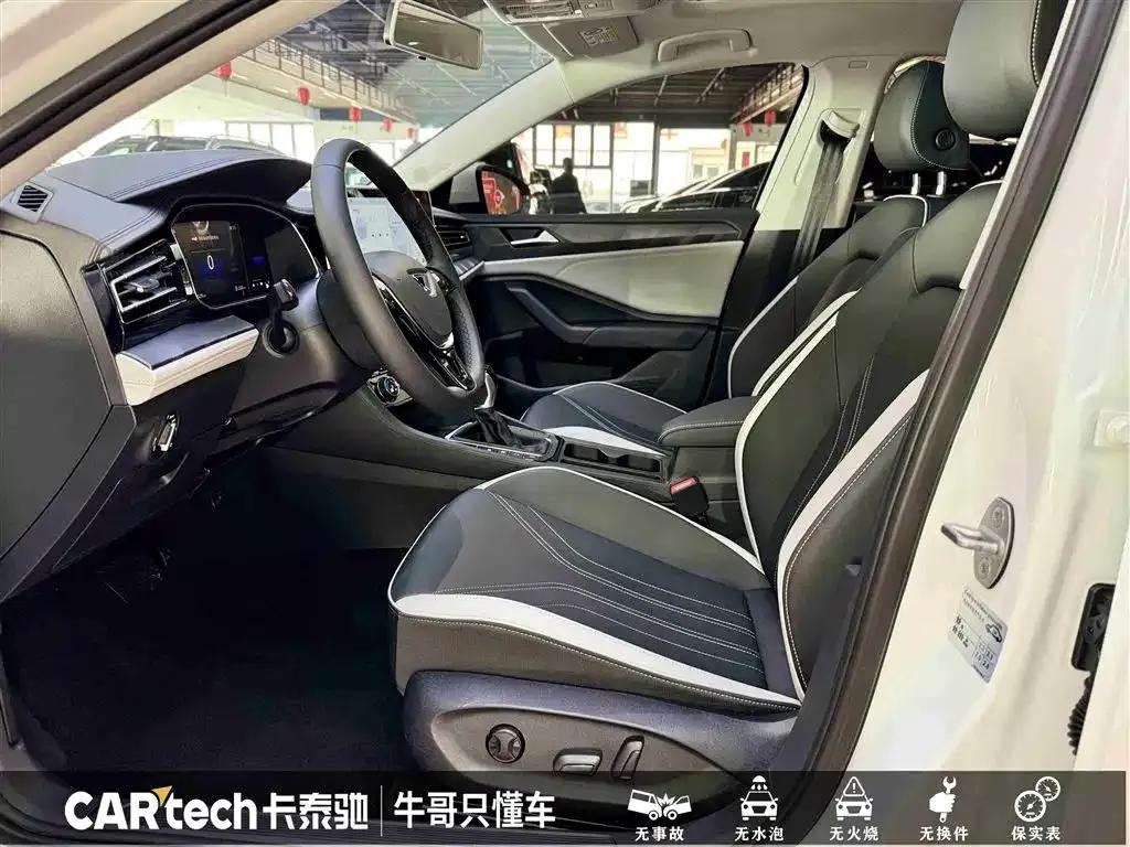 Jetta VA7 2025 1.4T Automatic First-Come, First-Served Edition — миниатюра 17