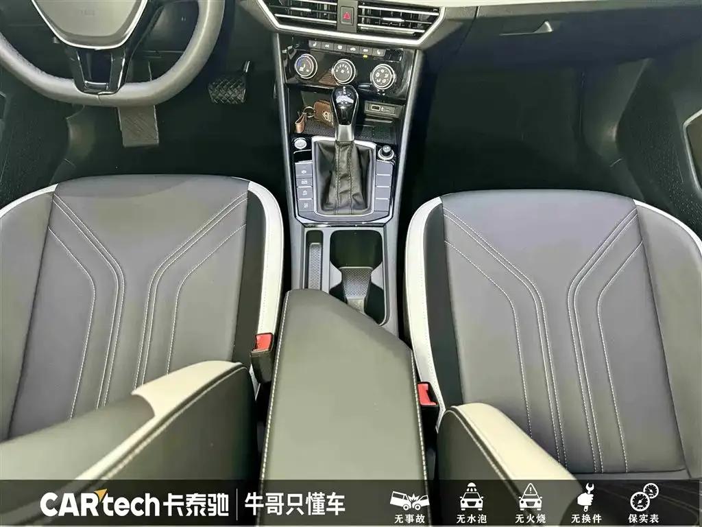 Jetta VA7 2025 1.4T Automatic First-Come, First-Served Edition — миниатюра 20