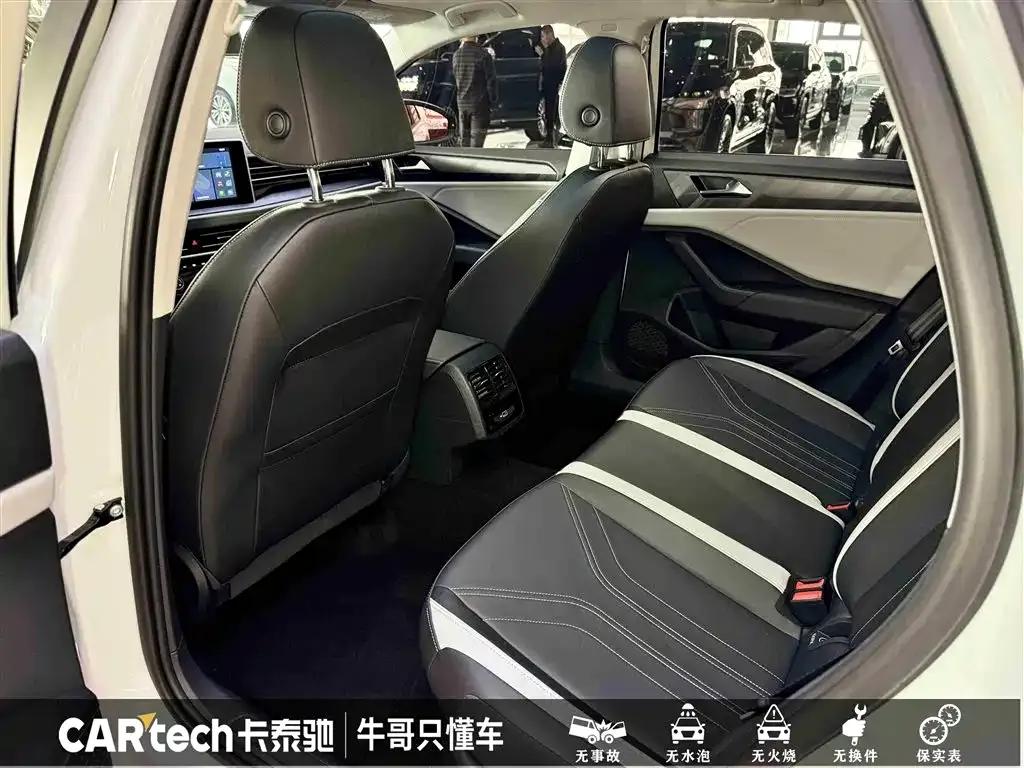 Jetta VA7 2025 1.4T Automatic First-Come, First-Served Edition — миниатюра 25