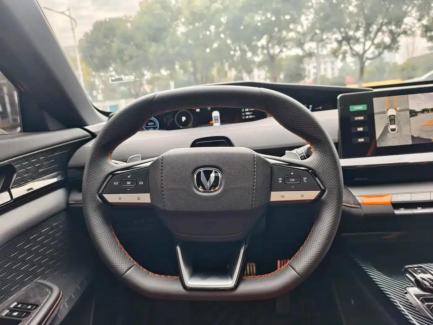 Changan UNI-V 2024 1.5T Premium Sport — миниатюра 16