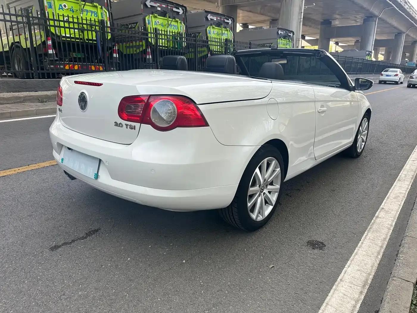 Volkswagen Eos 2010 2.0TSI DSG Moonlight Edition — миниатюра 13