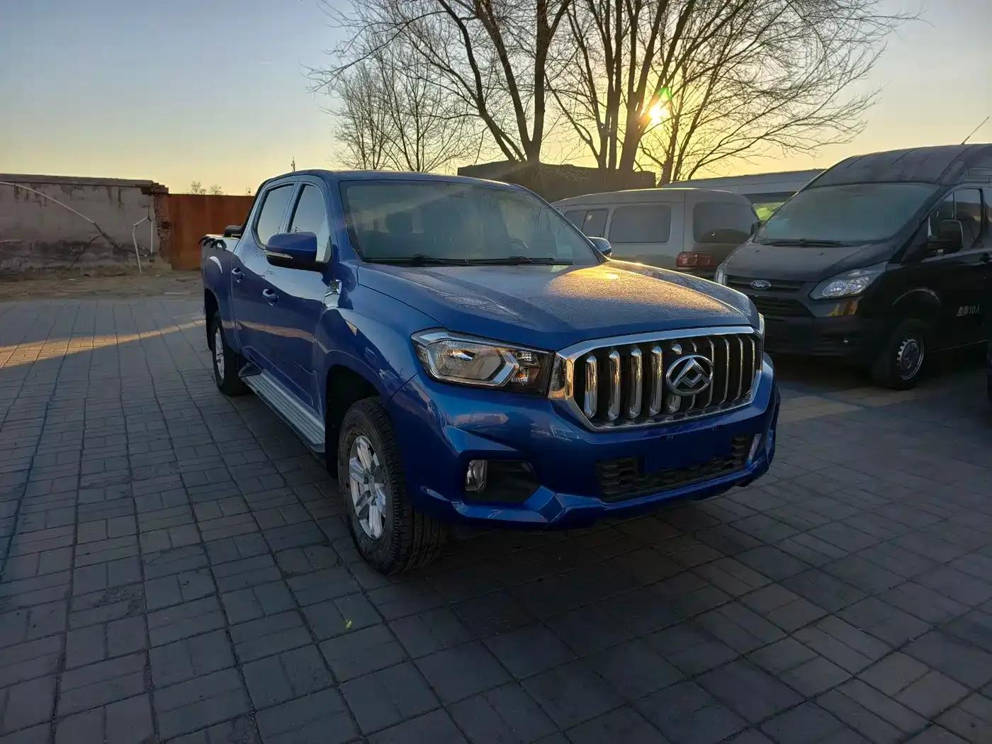 Maxus T60 2017 2.0T Gasoline Automatic Four-Wheel Drive High Chassis Luxury Standard Box — миниатюра 3
