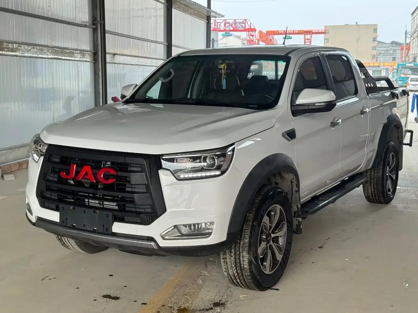 JAC T8 2021 2.0T PRO Diesel 2WD Business Model with Double Lane HFC4DB2-2E — миниатюра 1