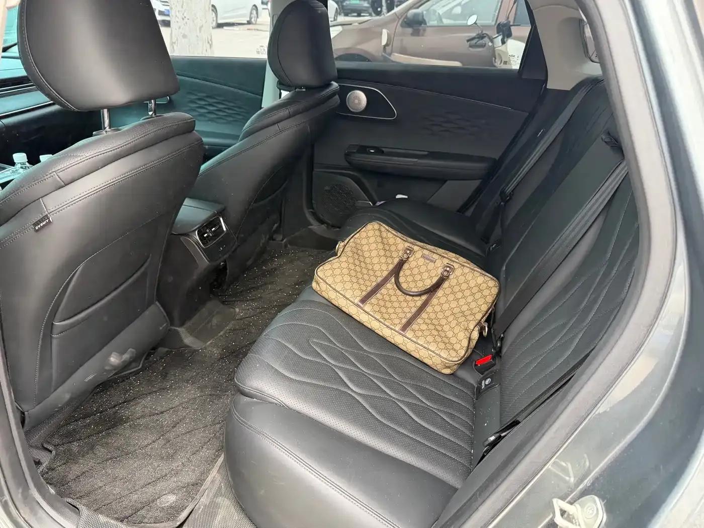 Fengyun A8L 2025 1.5TGDI Comfort Model (145km/h) — миниатюра 5