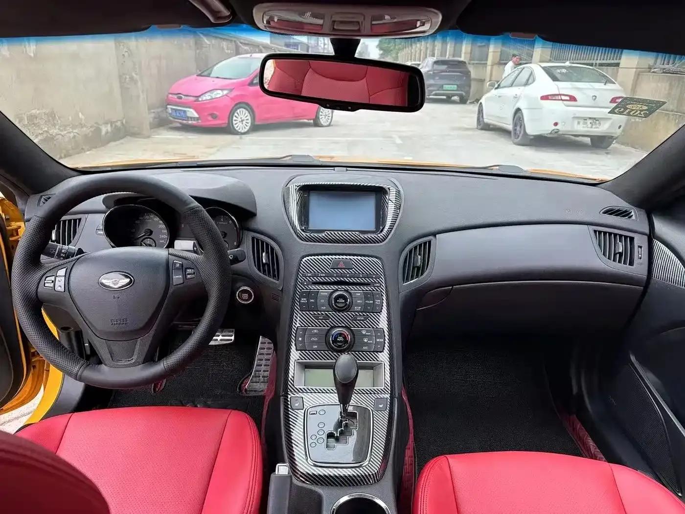 Genesis Coupe 2009 2.0T Automatic Luxury Edition — миниатюра 4