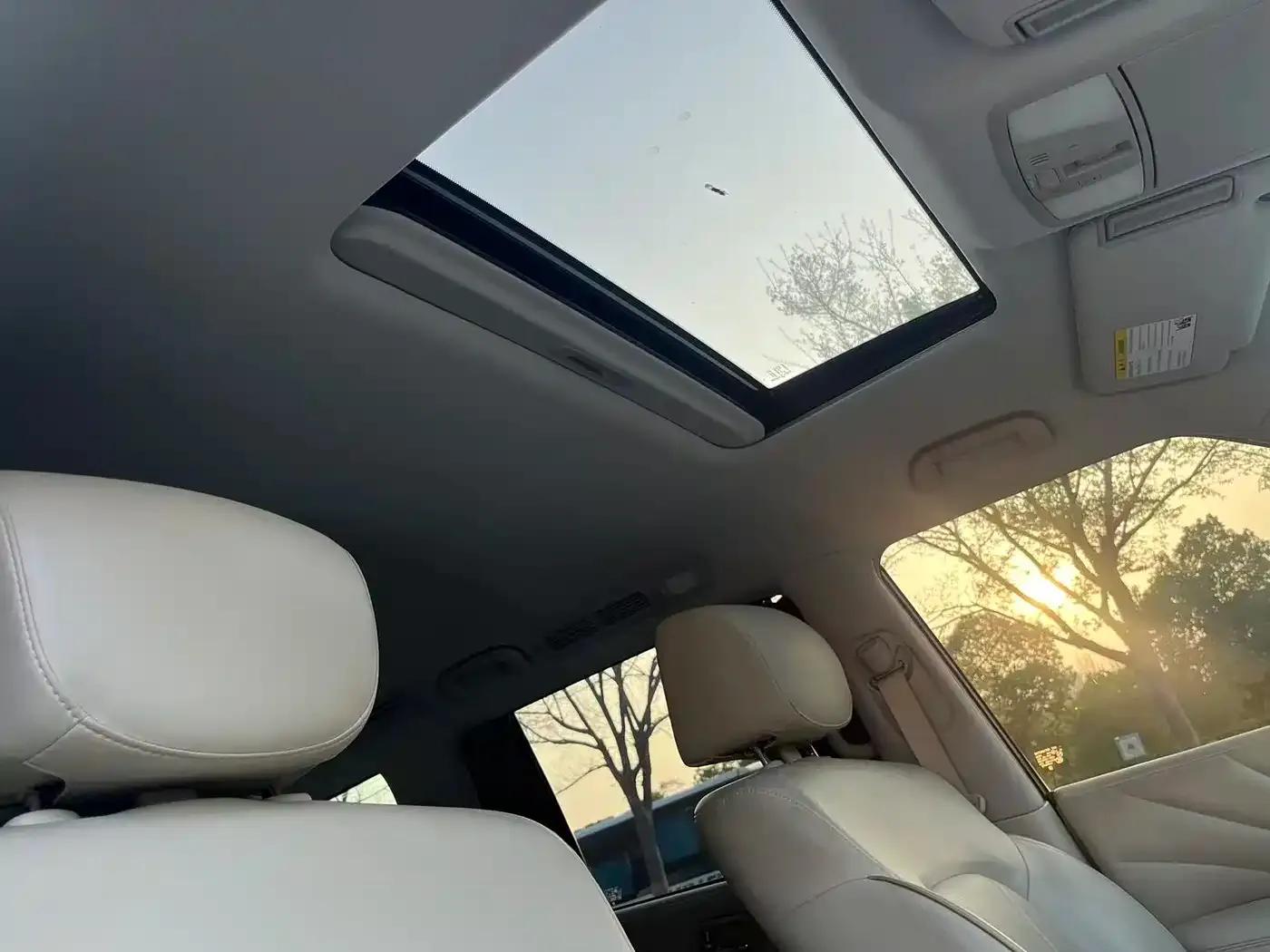 Infiniti QX80 2016 5.6L 4WD — миниатюра 21