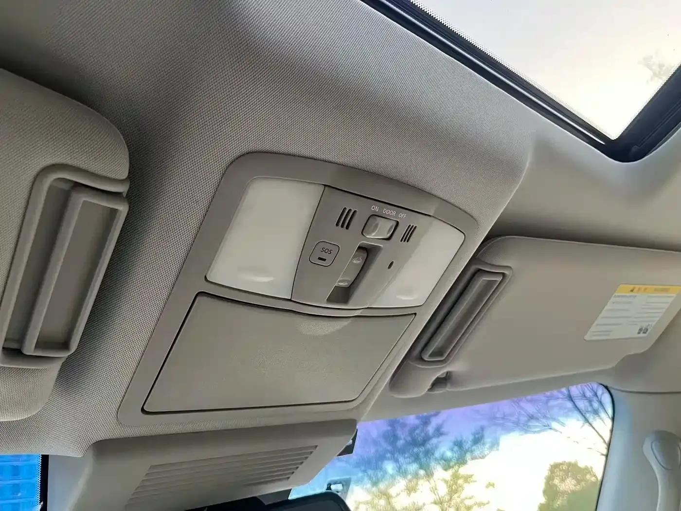 Infiniti QX80 2016 5.6L 4WD — миниатюра 38
