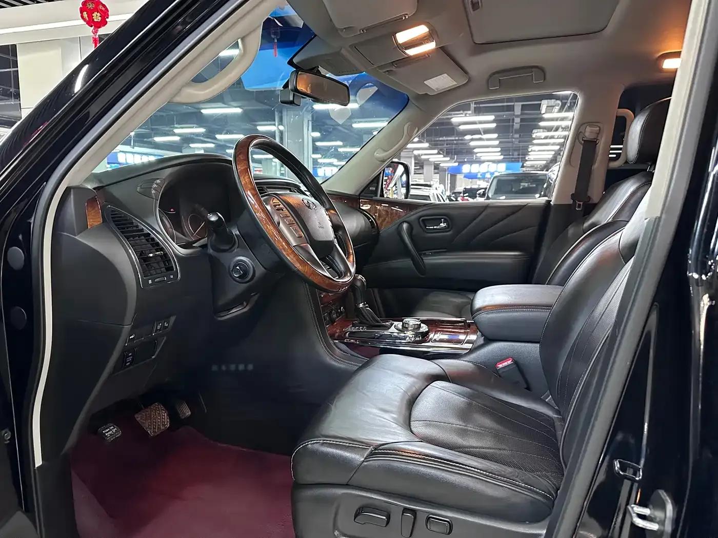 Infiniti QX80 2016 5.6L 4WD — миниатюра 5