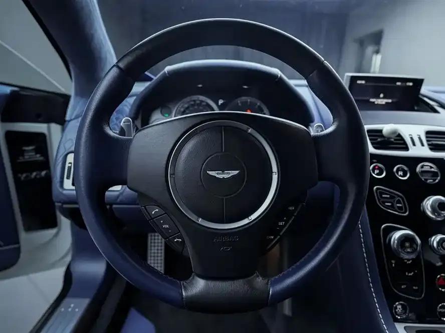 Rapide 2016 6.0L Rapide Great Britain Edition — миниатюра 14