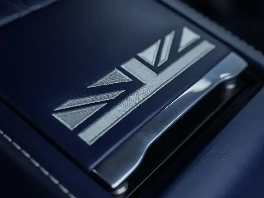 Rapide 2016 6.0L Rapide Great Britain Edition — миниатюра 20