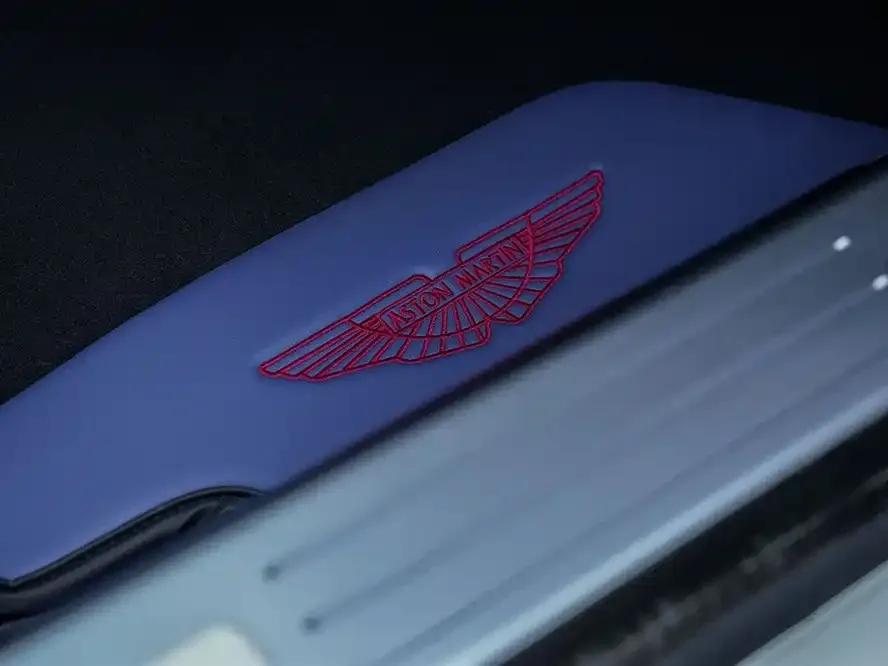 Rapide 2016 6.0L Rapide Great Britain Edition — миниатюра 21