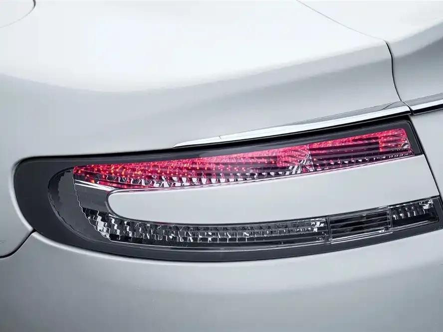Rapide 2016 6.0L Rapide Great Britain Edition — миниатюра 7