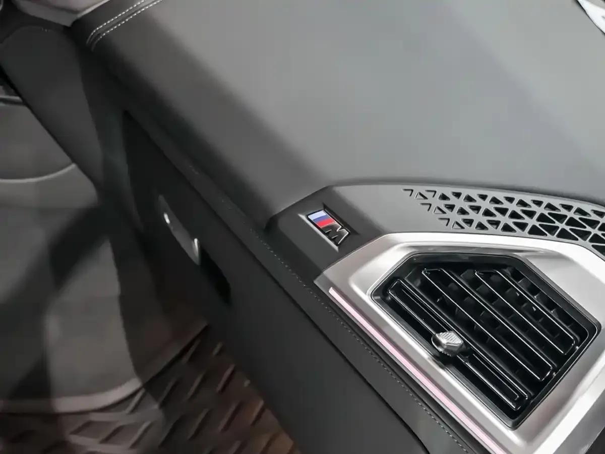 BMW XM 2023 Base Model — миниатюра 16