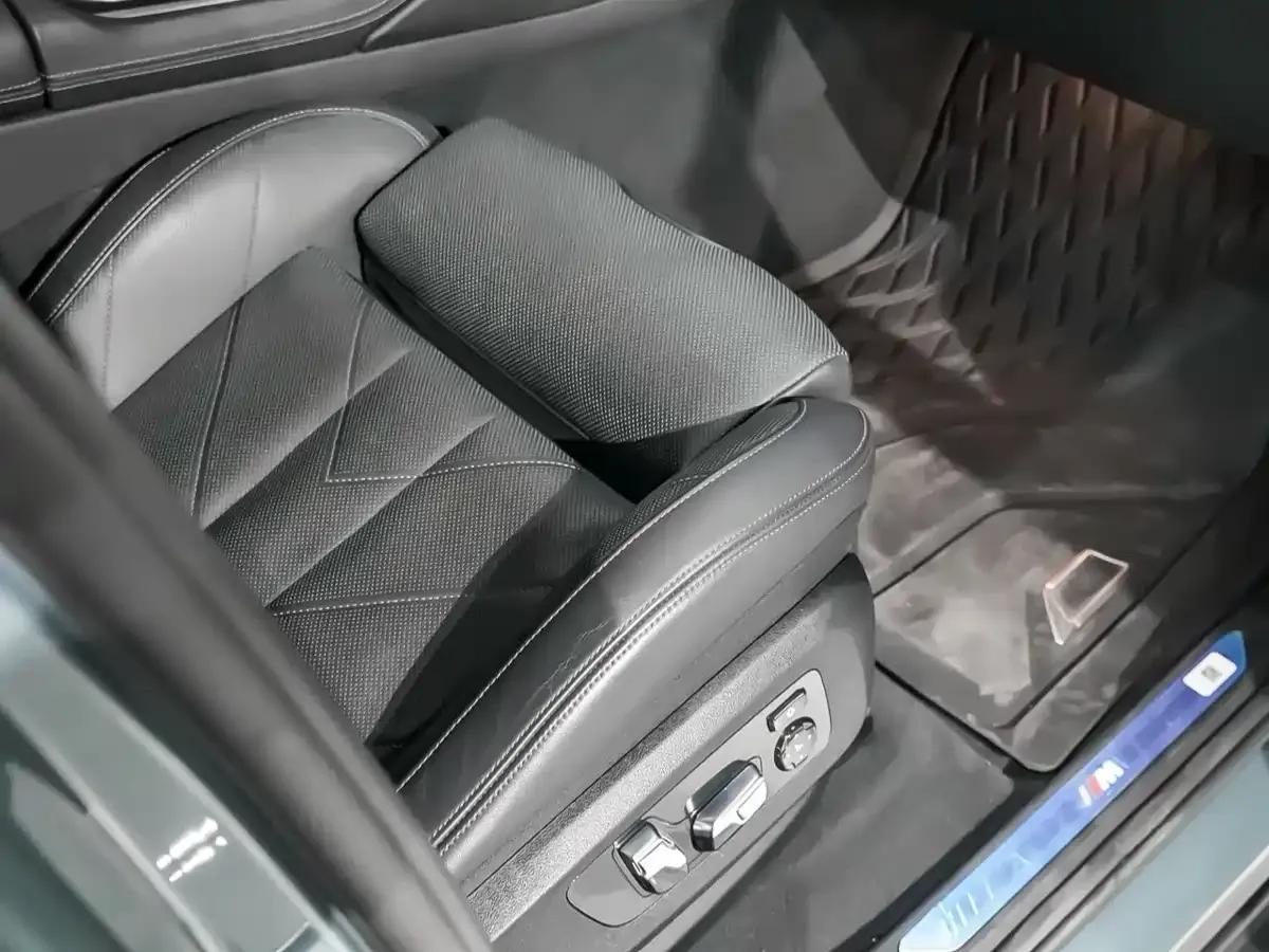BMW XM 2023 Base Model — миниатюра 10