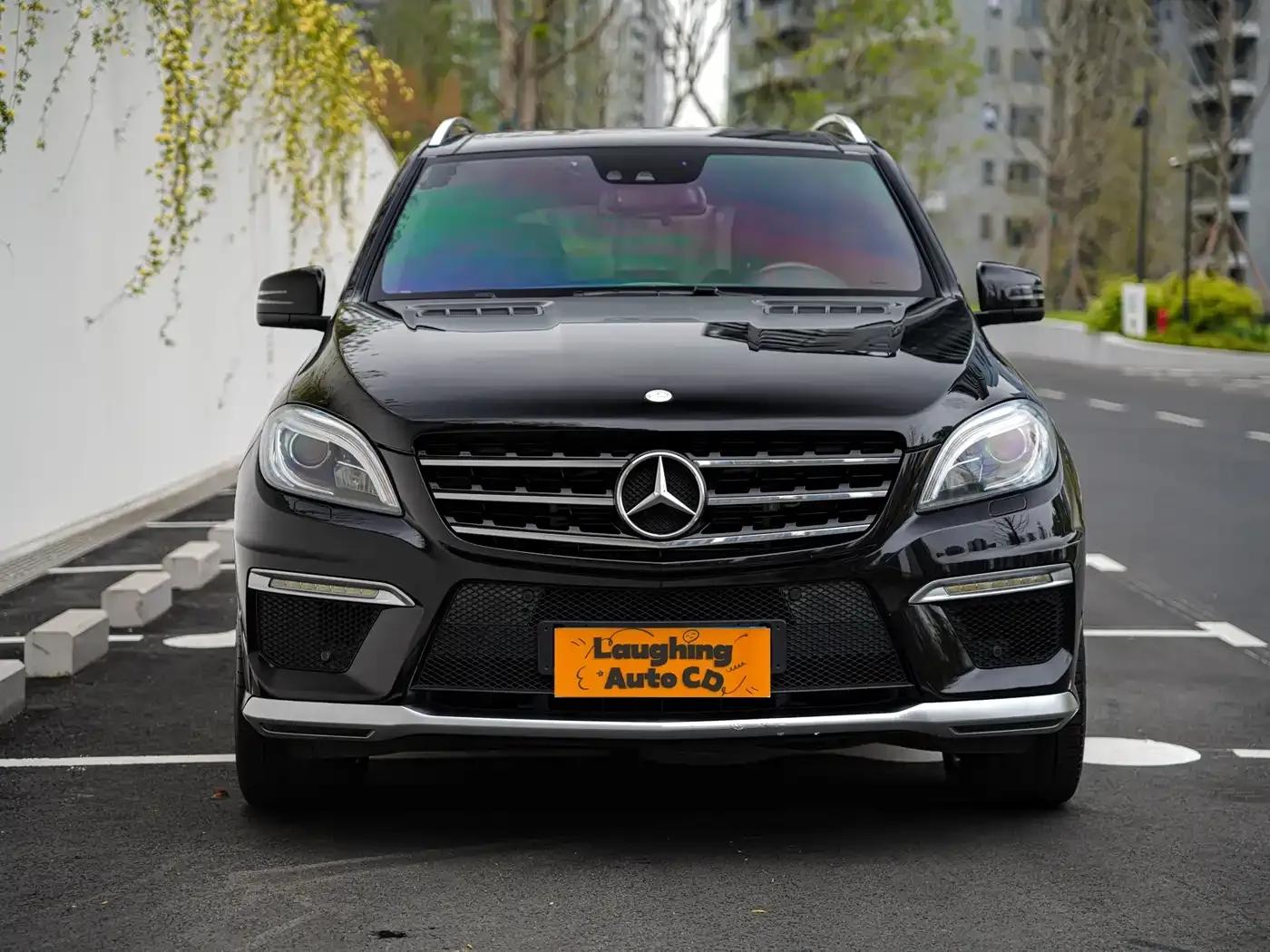 2012 Mercedes-Benz M-Class AMG ML 63 — миниатюра 2