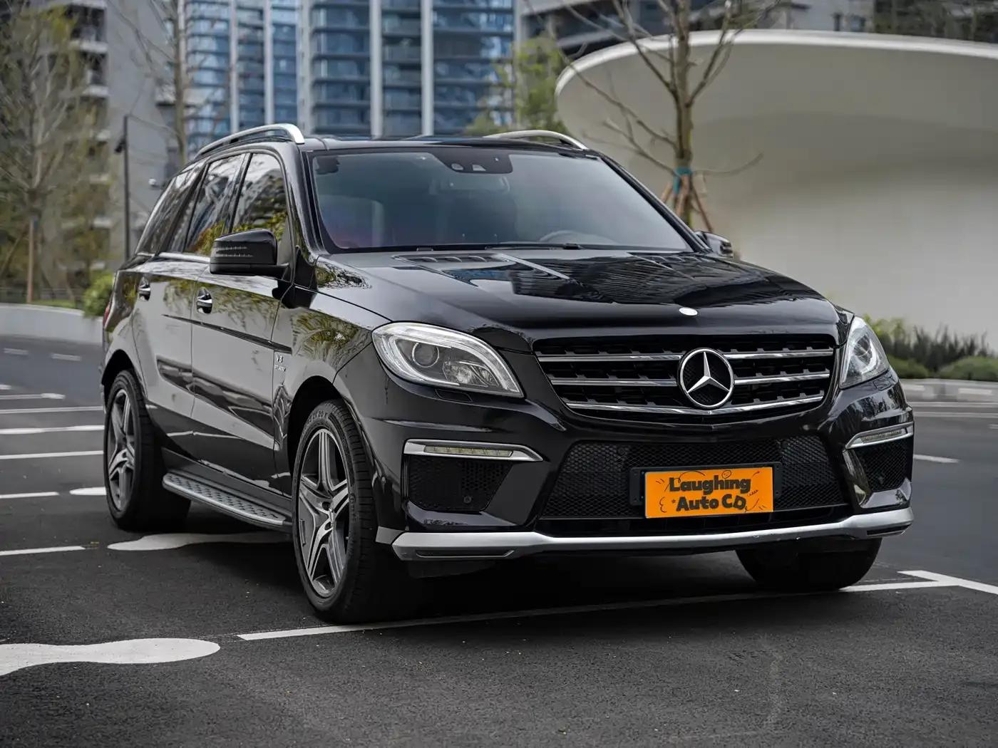 2012 Mercedes-Benz M-Class AMG ML 63 — миниатюра 15