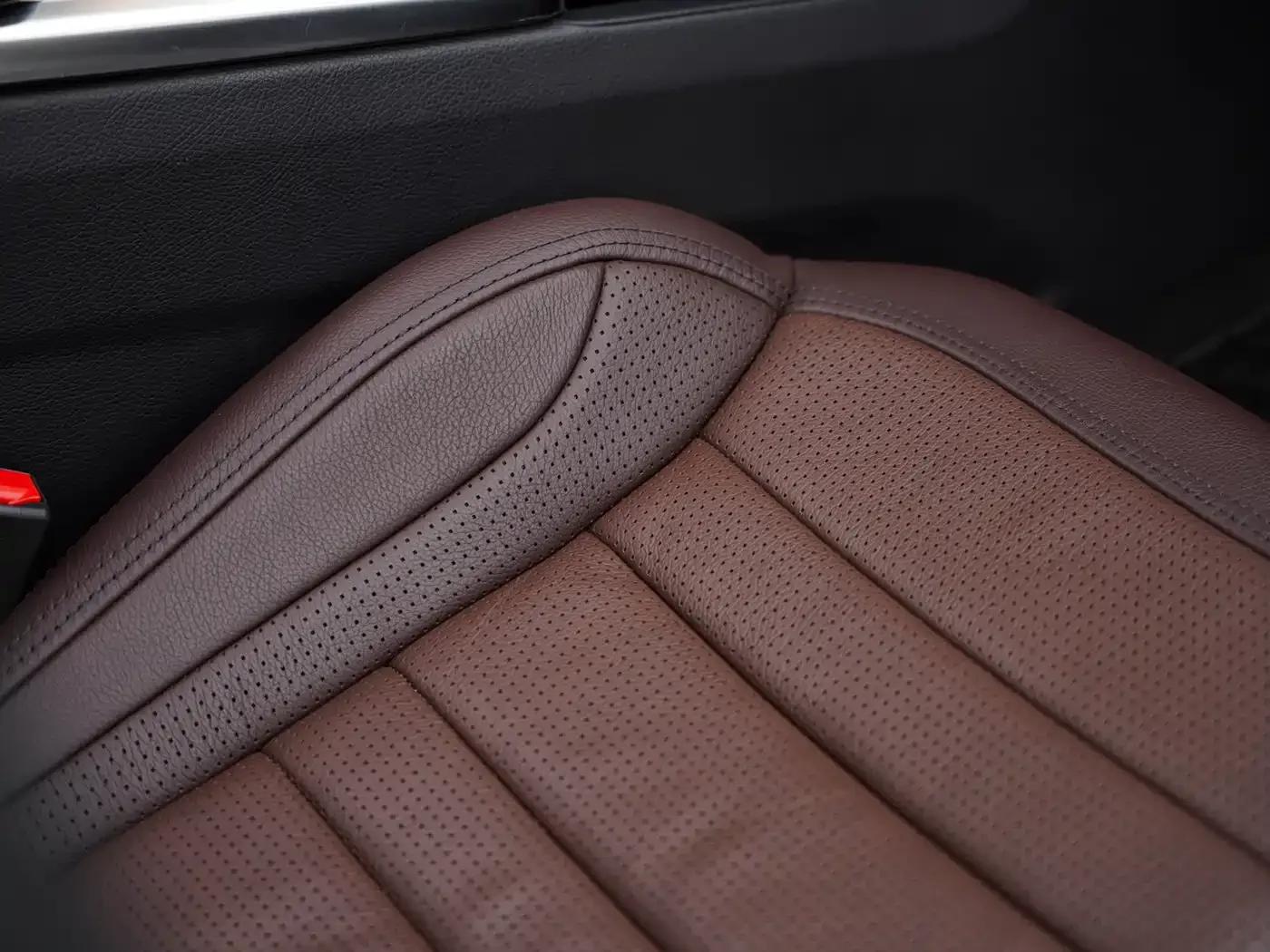2012 Mercedes-Benz M-Class AMG ML 63 — миниатюра 39