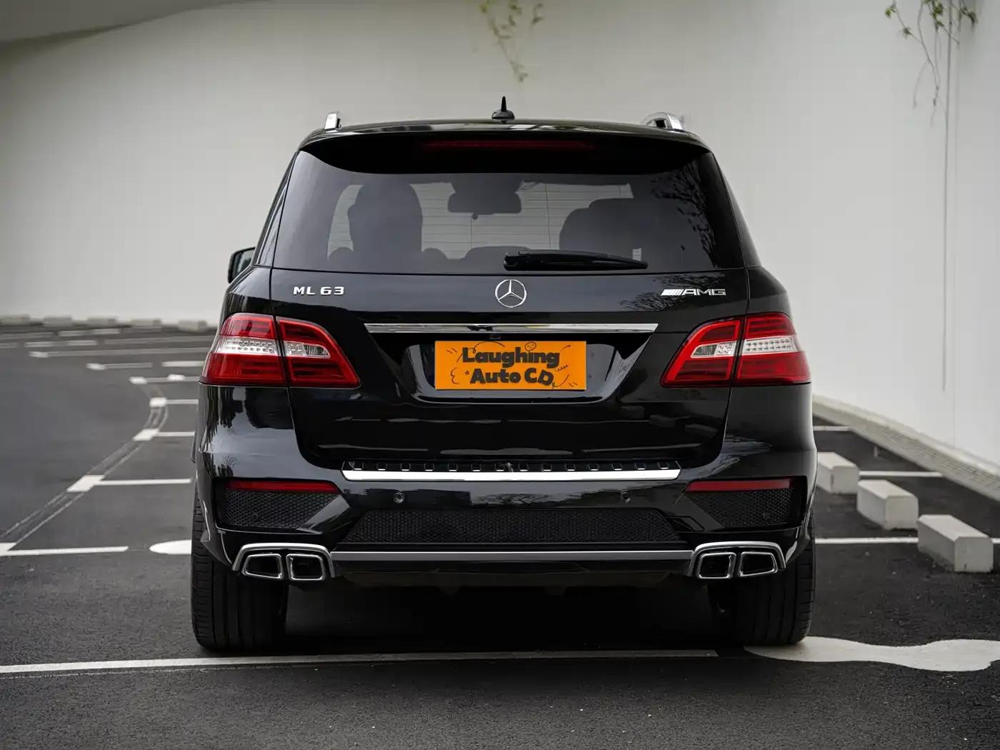 2012 Mercedes-Benz M-Class AMG ML 63 — миниатюра 8