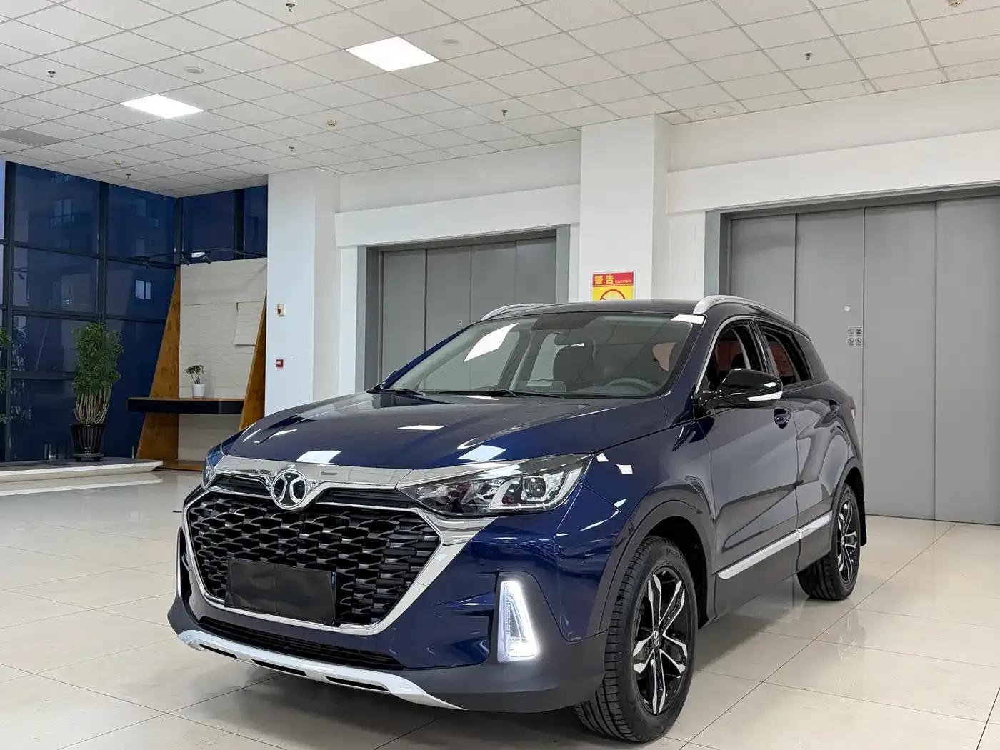 Smart Travel 2018 1.5T Manual Elite Edition (National V Emission Standard) — миниатюра 1