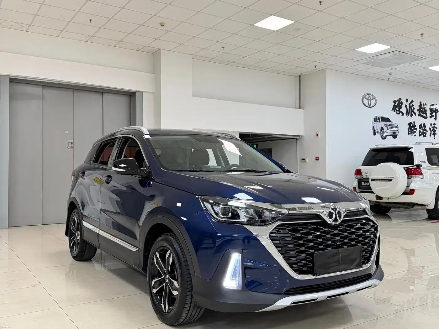 Smart Travel 2018 1.5T Manual Elite Edition (National V Emission Standard) — миниатюра 2