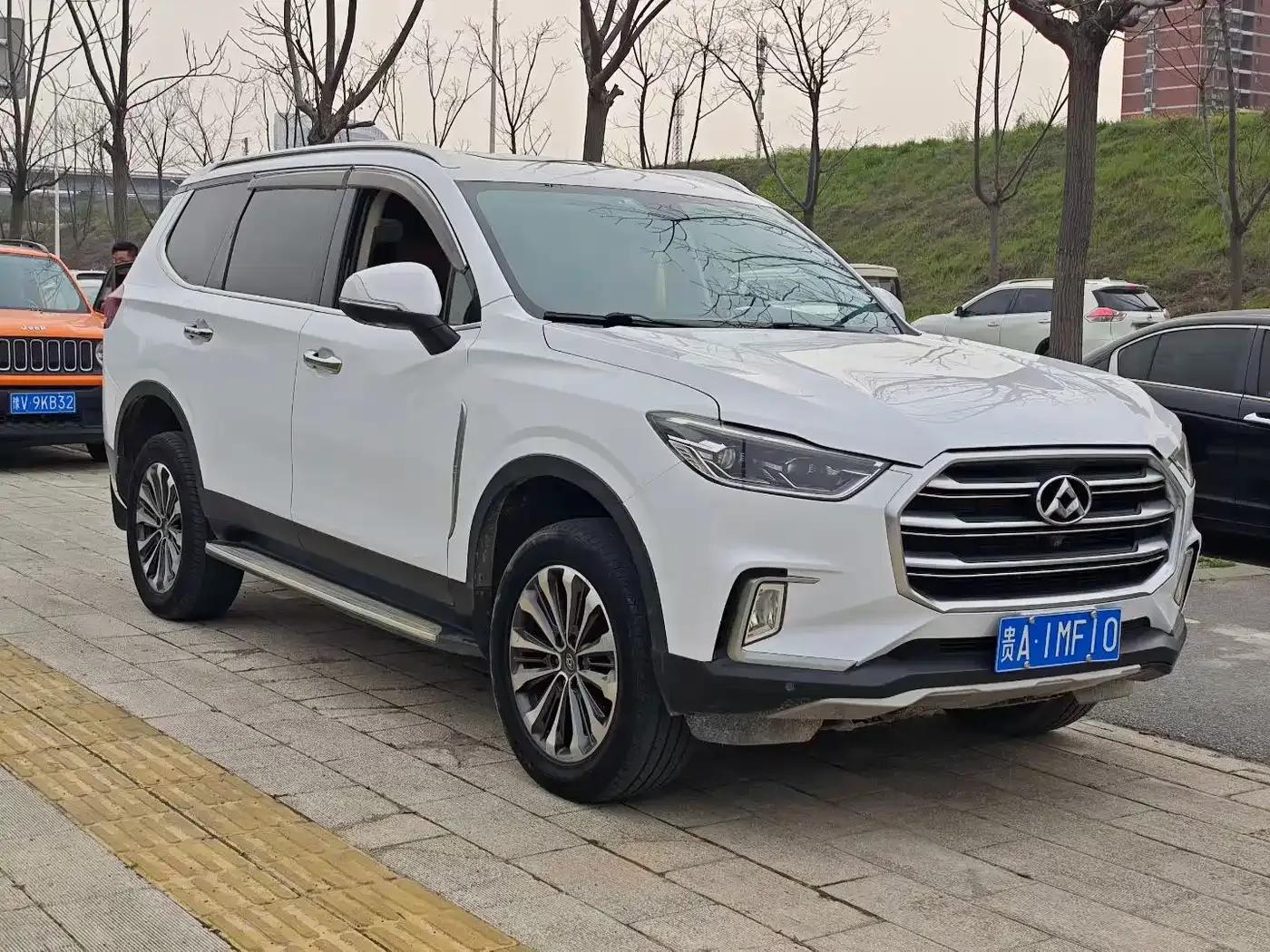 SAIC MAXUS D90 2017 2.0T Automatic 4WD Sirius — миниатюра 3