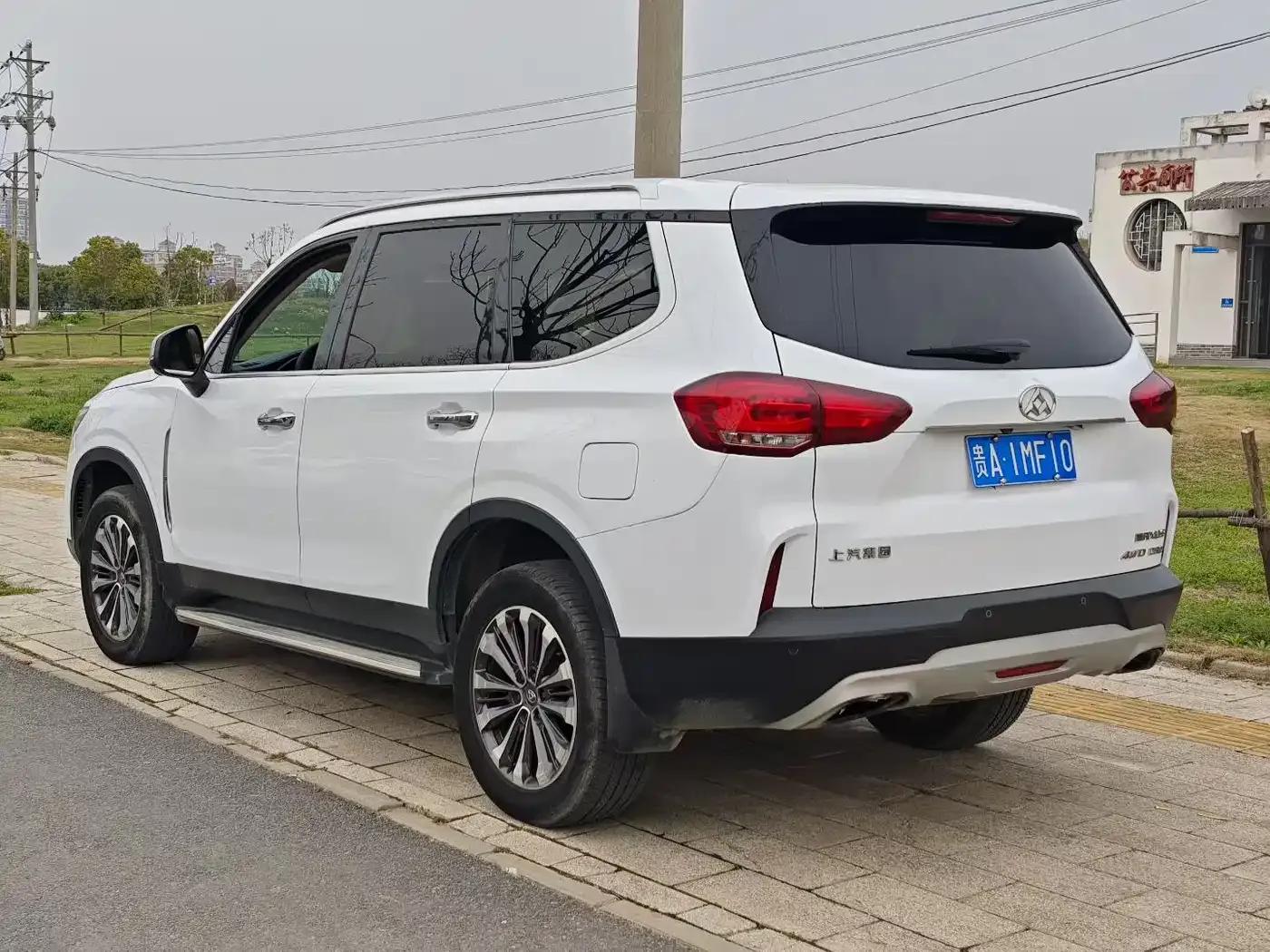 SAIC MAXUS D90 2017 2.0T Automatic 4WD Sirius — миниатюра 9