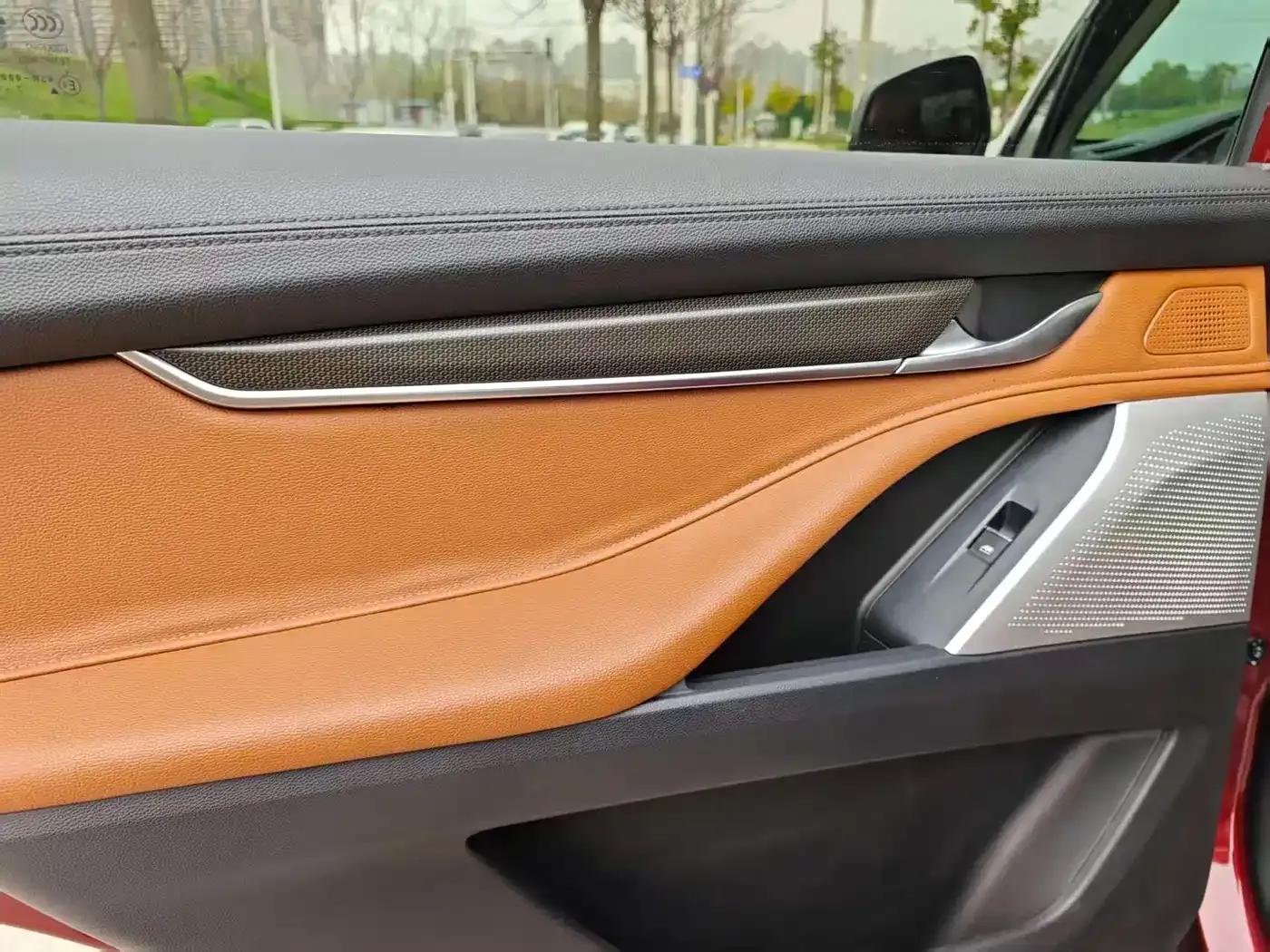 SAIC MAXUS D90 2017 2.0T Automatic 4WD Sirius — миниатюра 10