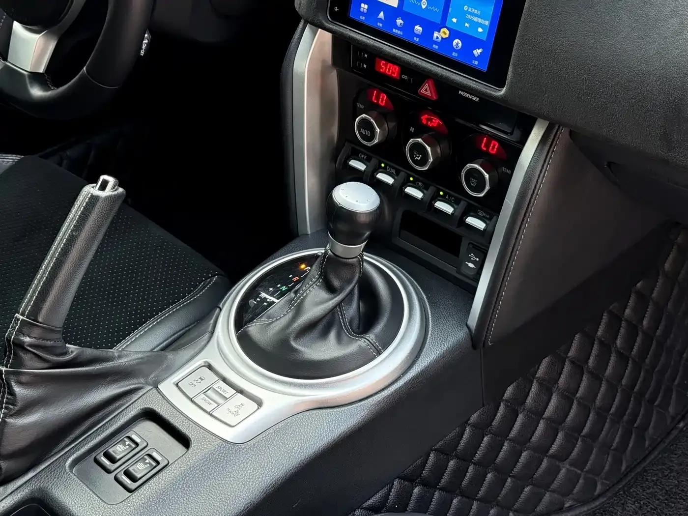 Toyota 86 2019 2.0L Automatic Luxury Edition — миниатюра 7