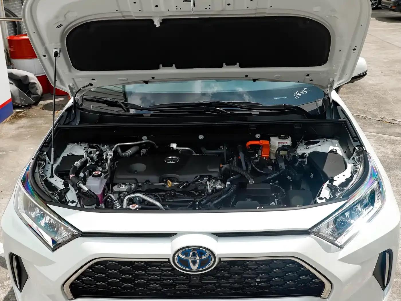 RAV4 Hybrid E+ 2024 Model 2.5L 2WD Elite Pro — миниатюра 8