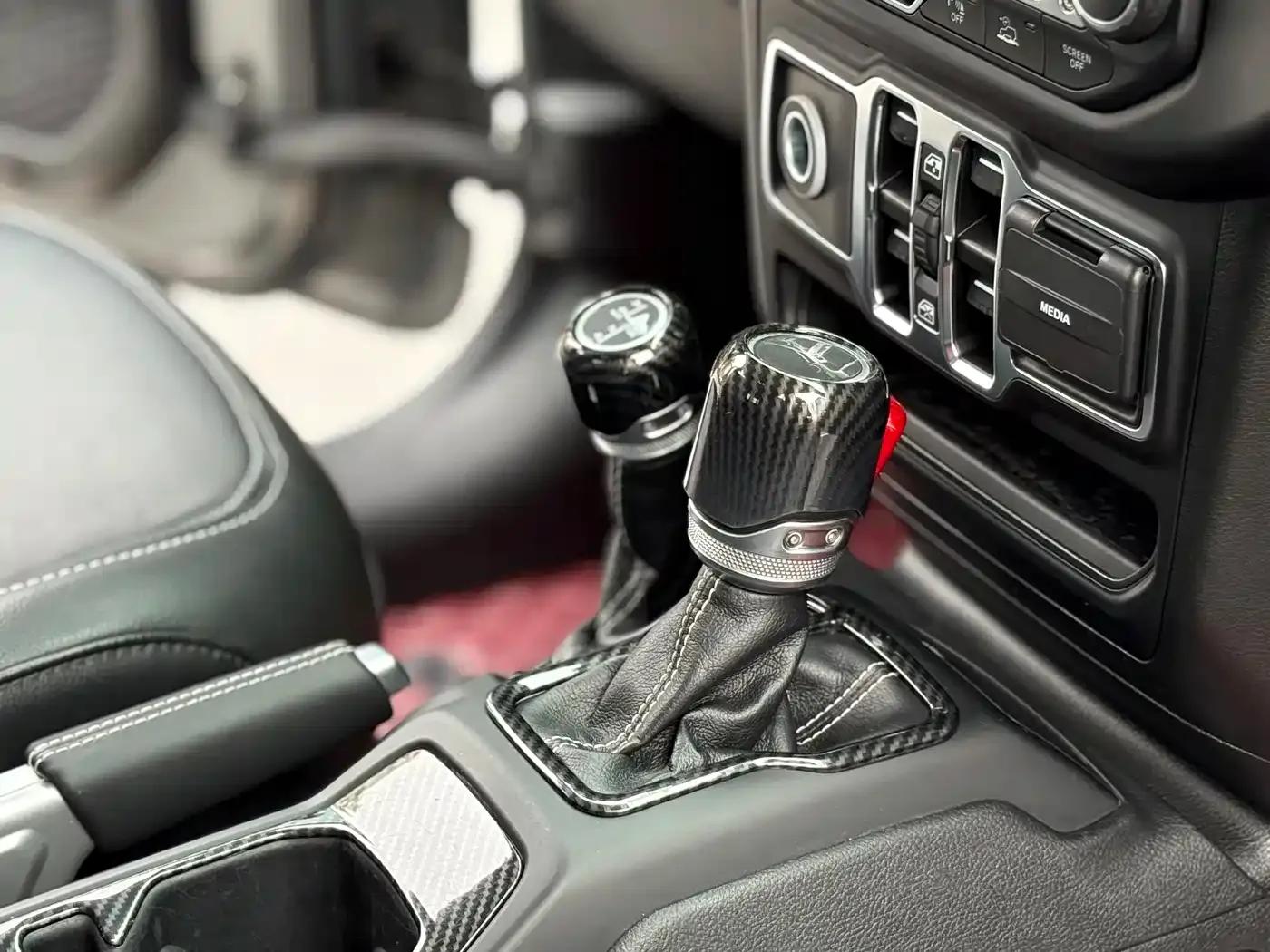 Gladiator 2022 3.6L First Edition — миниатюра 13
