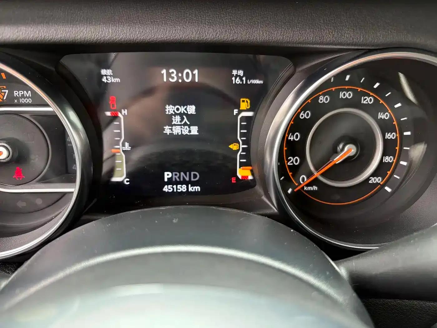 Gladiator 2022 3.6L First Edition — миниатюра 5