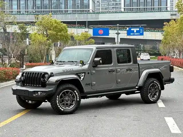 Gladiator 2022 3.6L First Edition